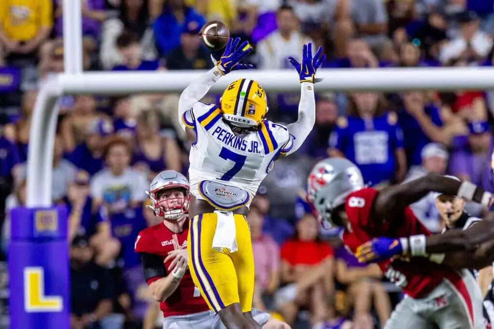 LSU star LB Harold Perkins out for season with torn ACL