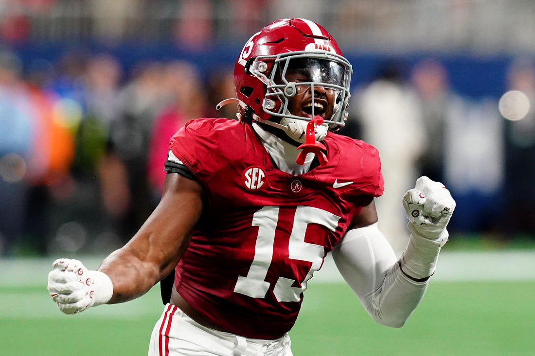 Alabama OLB Dallas Turner: Falcons Pick at No. 8 & 1st Defender Off NFL Draft Board?